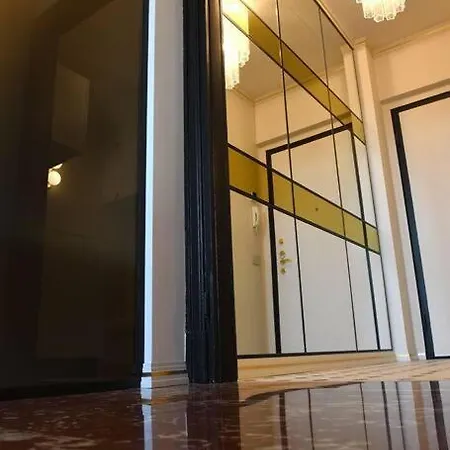 Apartment 3 Minutes' Walk From The Duomo Cathedral Milan