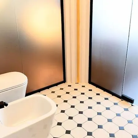 Apartment 3 Minutes' Walk From The Duomo Cathedral